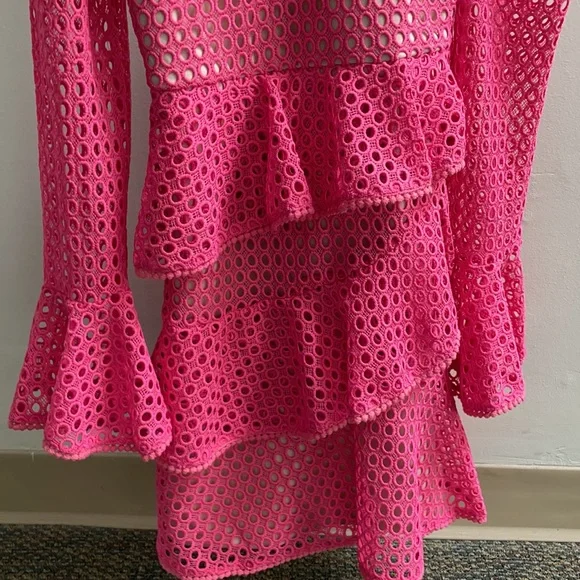 Dress - Picture 4 of 8